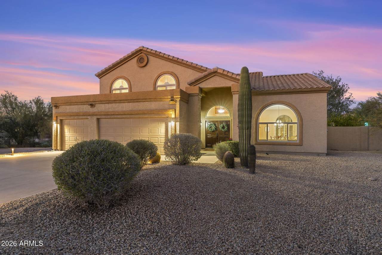 8530 Lariat Lane - Photo 1