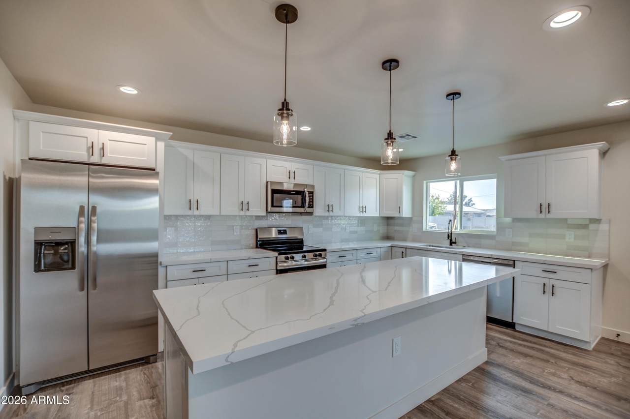 1203 Pima Street - Photo 1