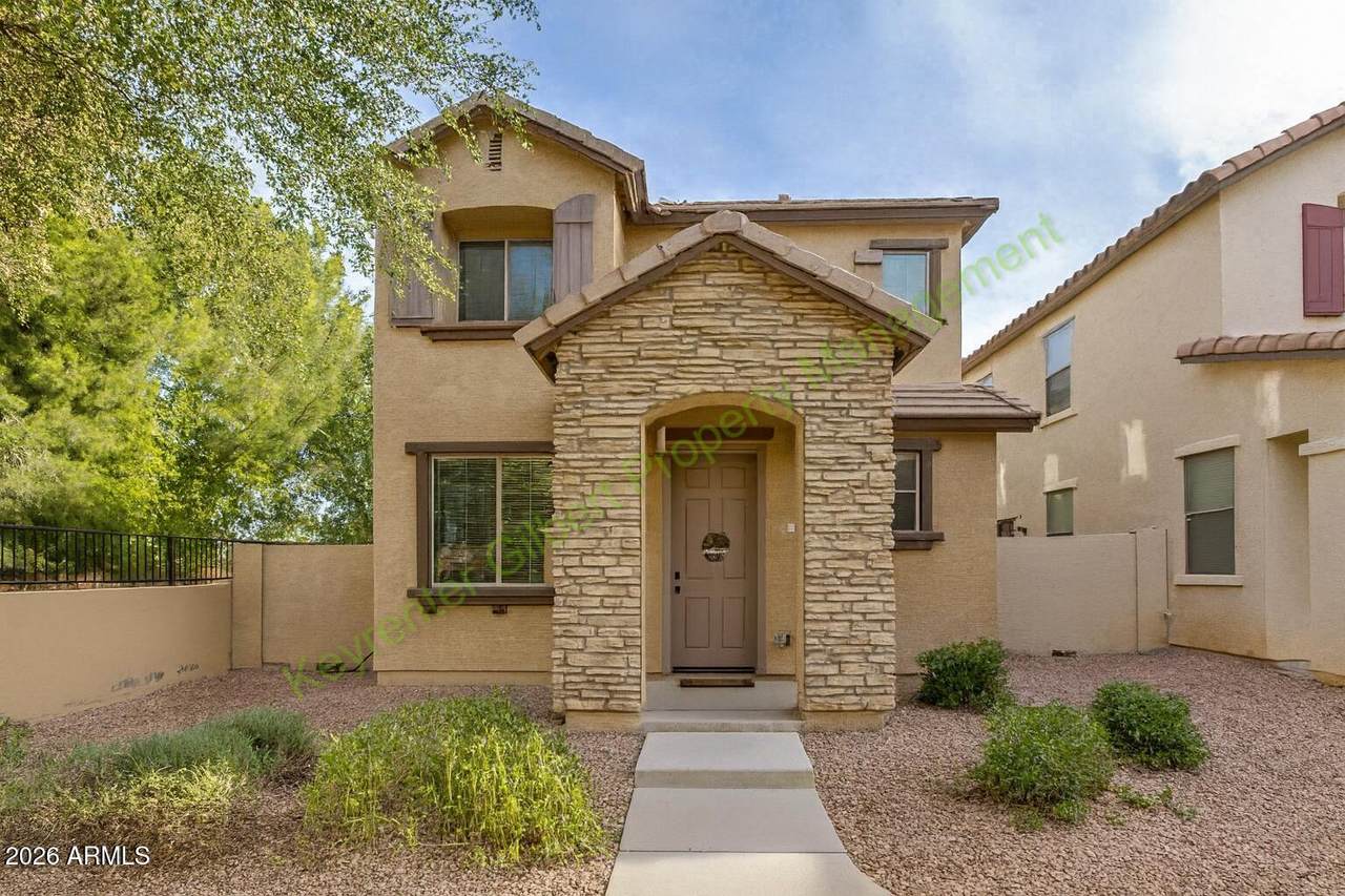 106 Catclaw Street - Photo 1