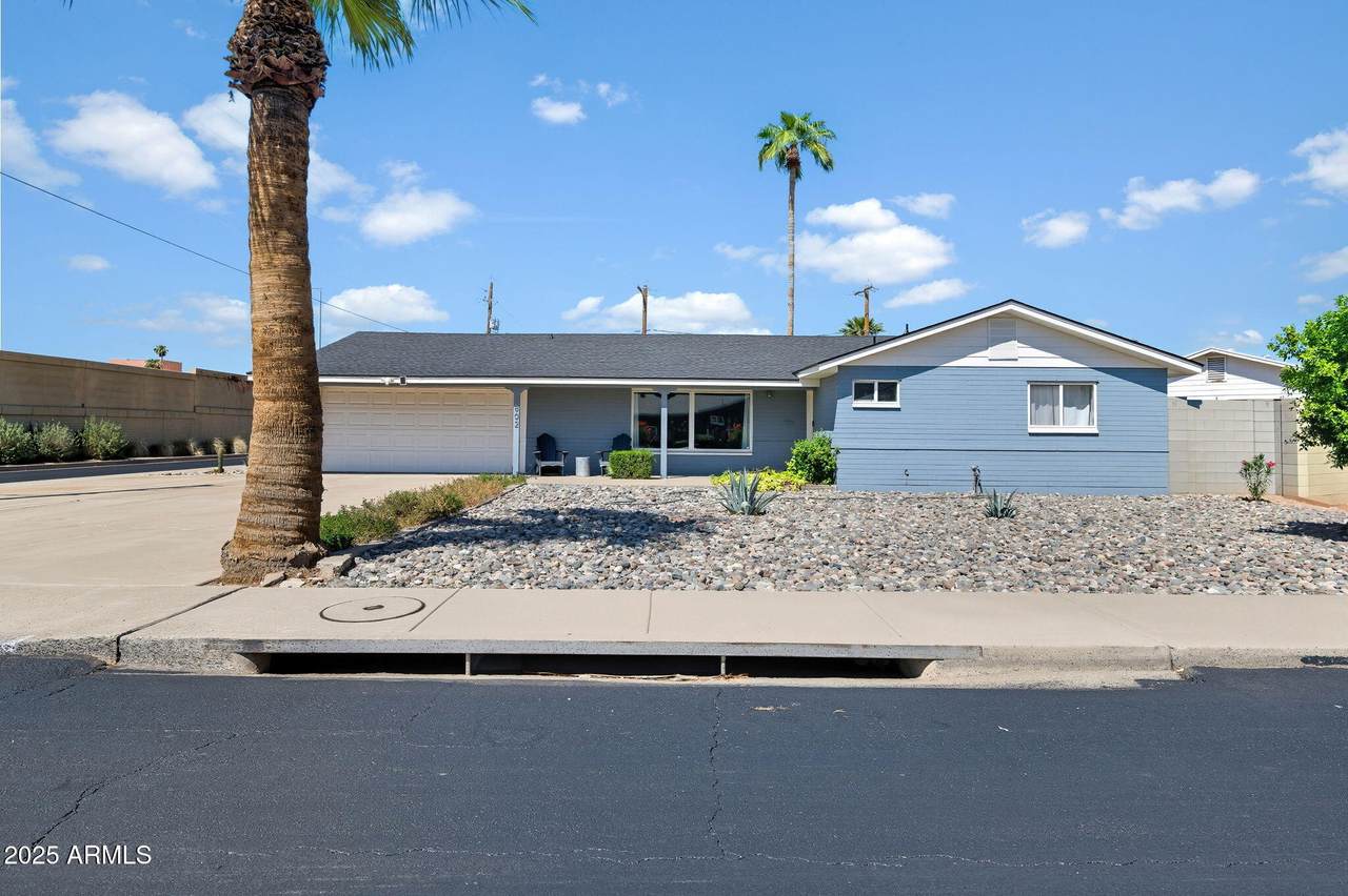 1802 Meadowbrook Avenue - Photo 1