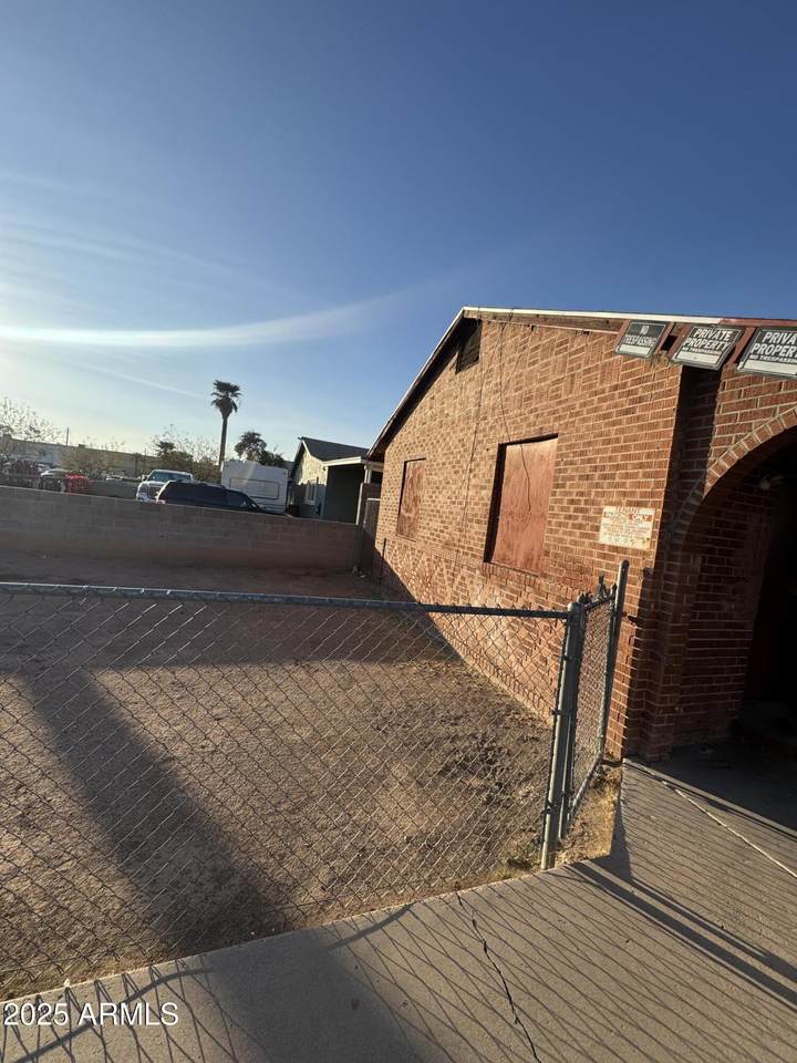 2230 Taylor Street - Photo 1