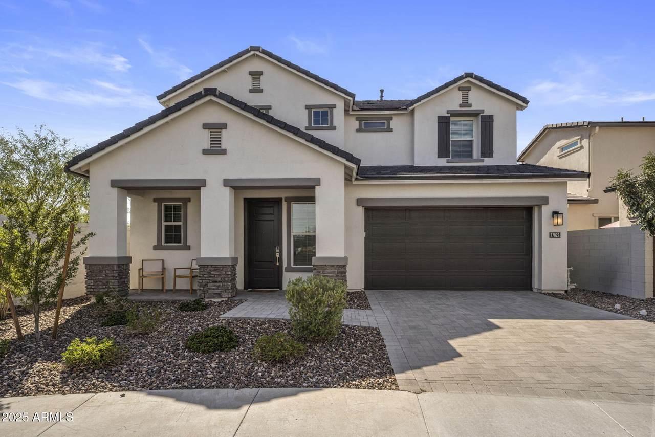 17022 51ST Place - Photo 1