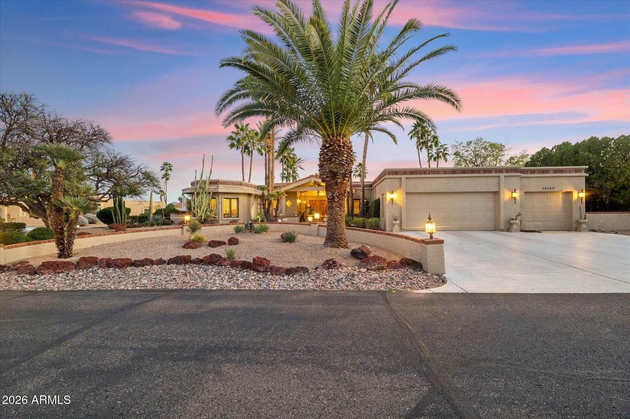 19127 Wiki Way - Photo 1