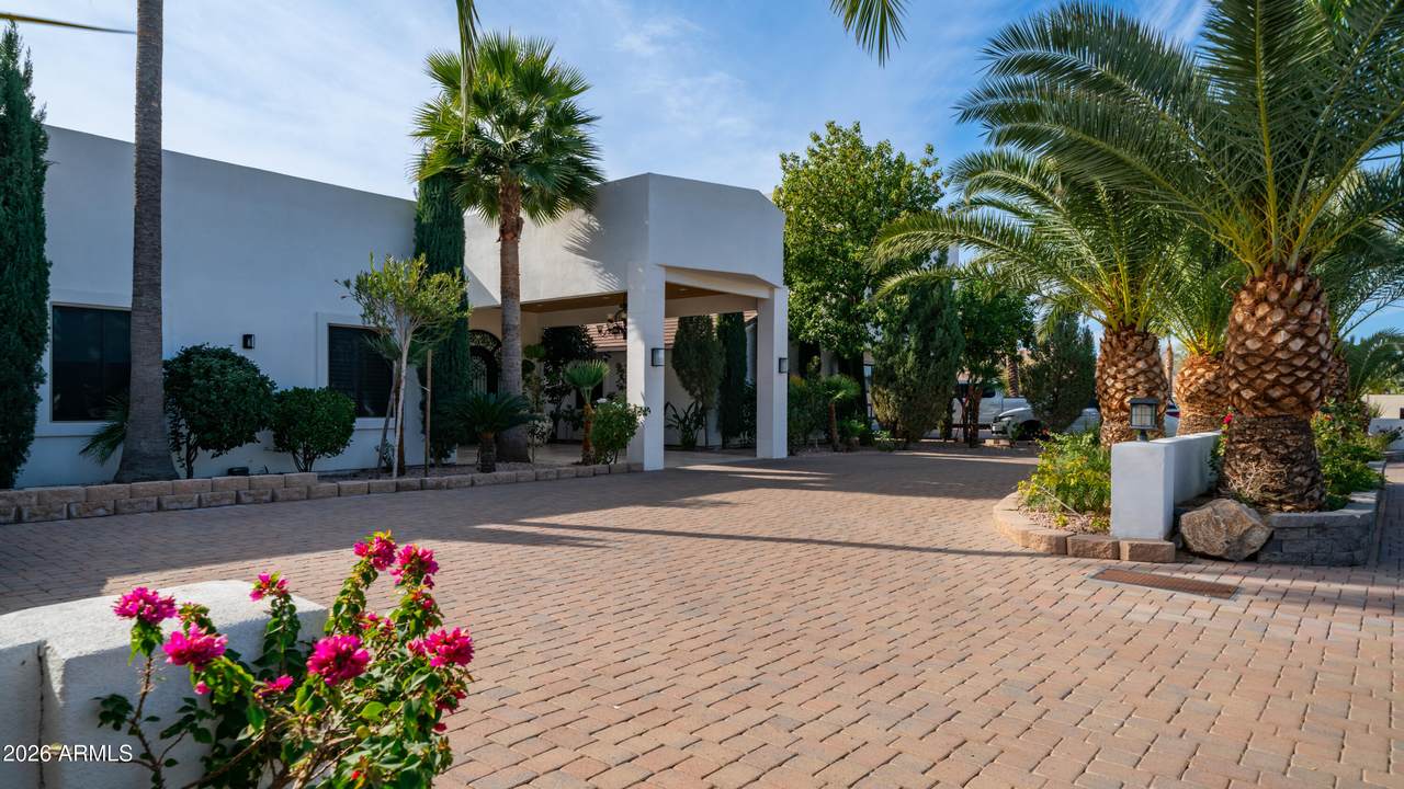 9900 Luxury Assisted Living Boulevard - Photo 1