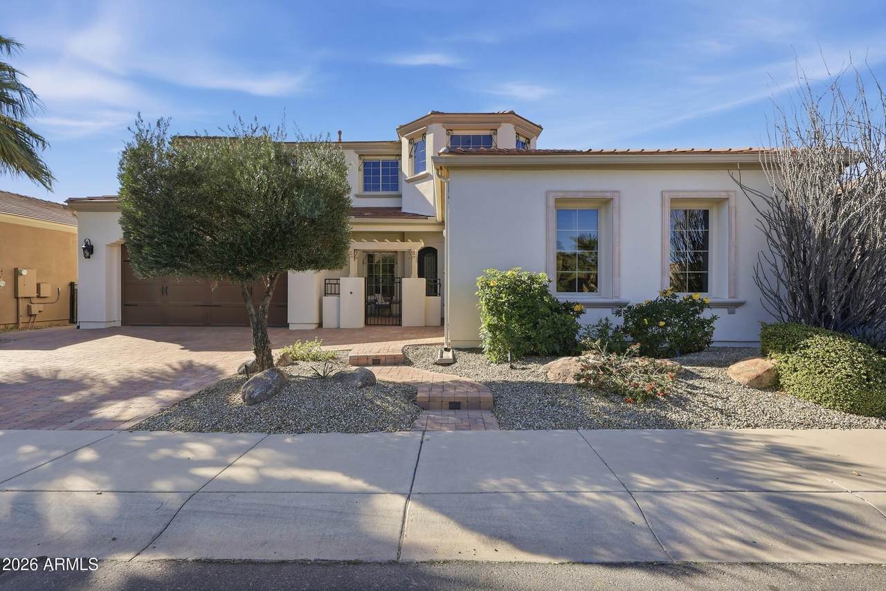 36932 Crucillo Drive - Photo 1