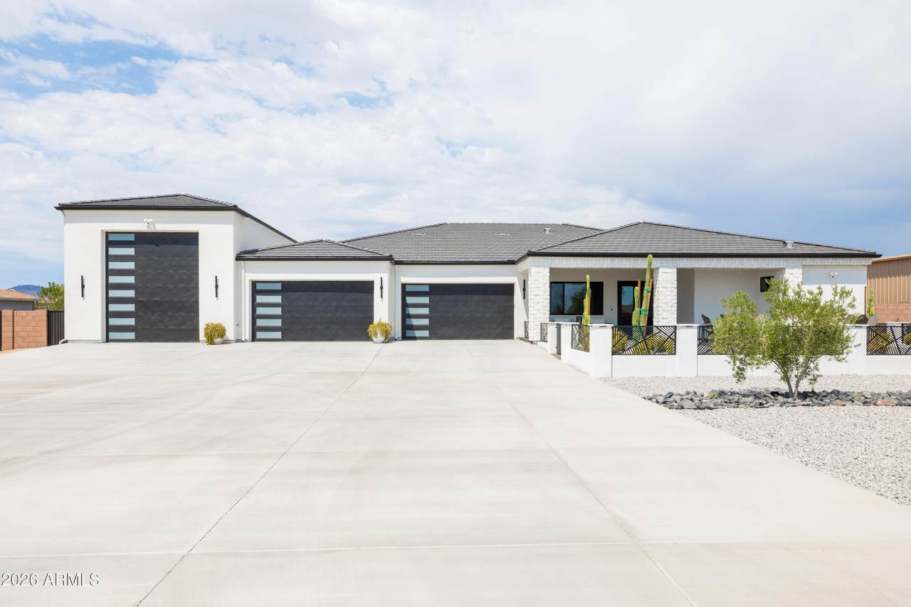 1658 New River Road - Photo 1