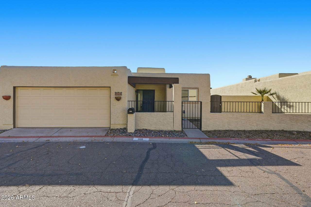 3011 Sierra Street - Photo 1