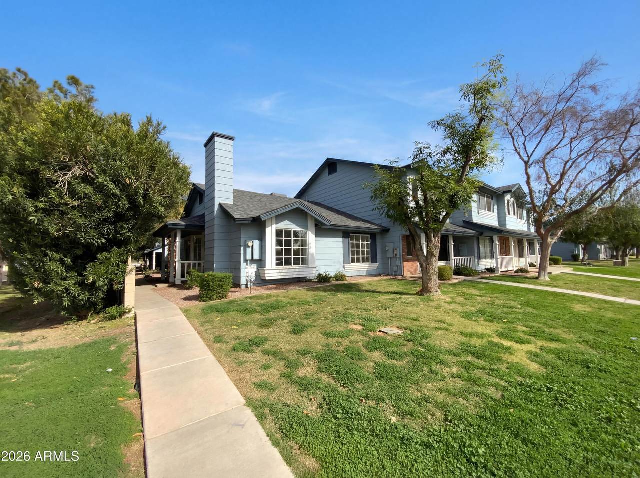 10101 91ST Avenue - Photo 1