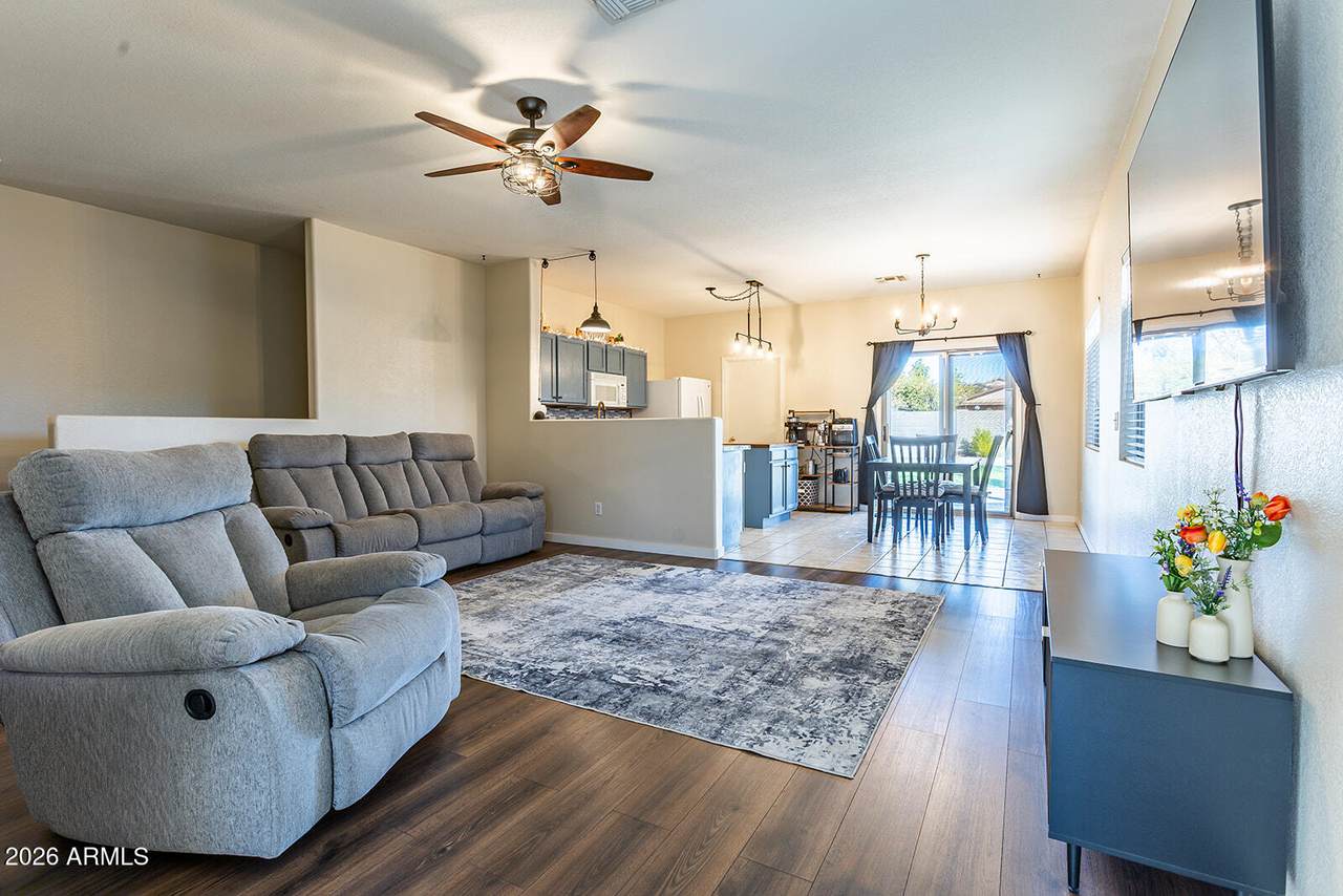 1006 Renegade Trail - Photo 1