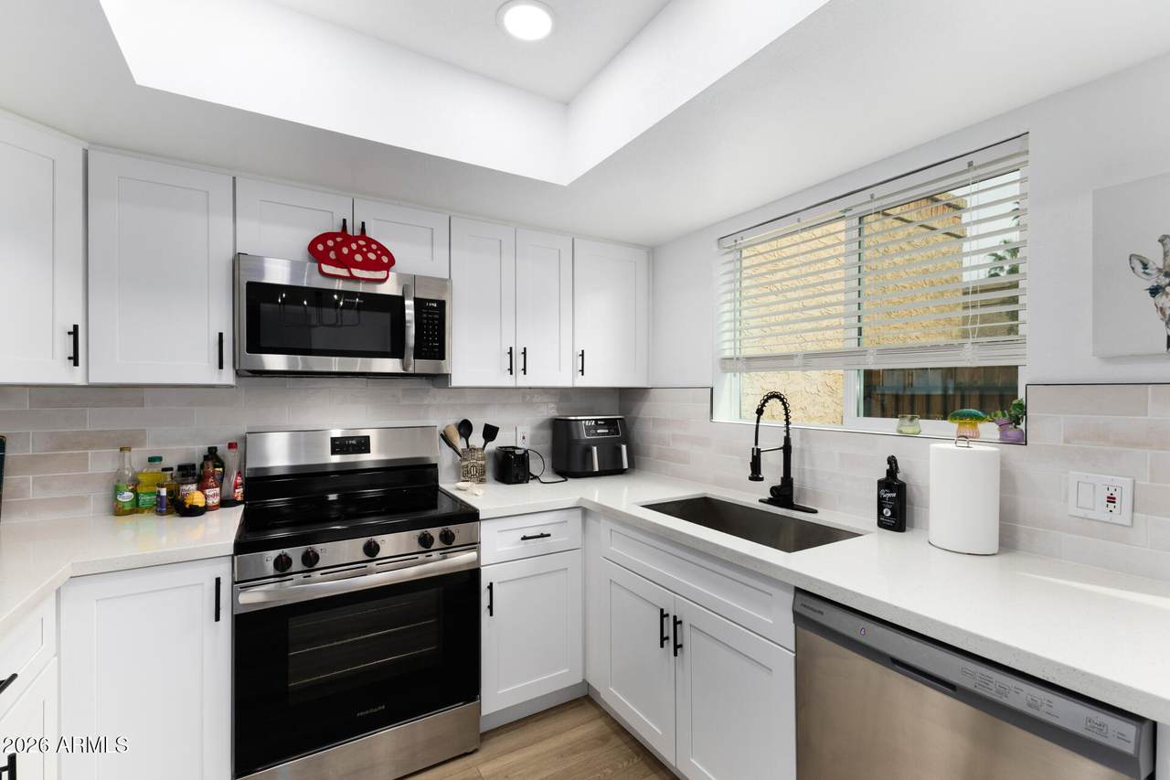 10411 11TH Avenue - Photo 1