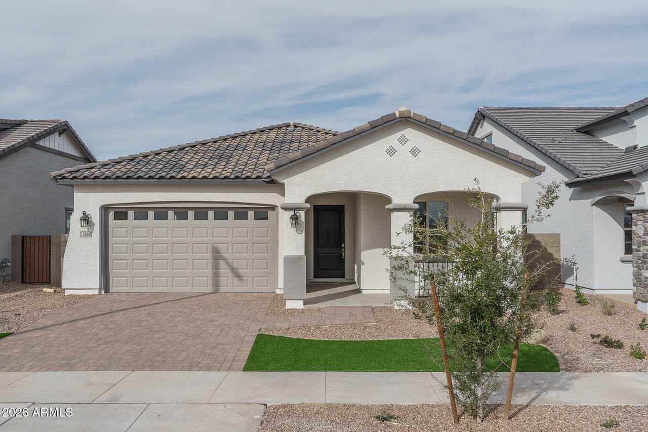 15660 Voltaire Street - Photo 1
