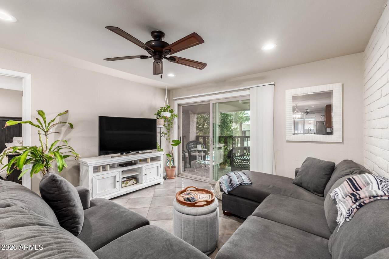 4354 82ND Street - Photo 1