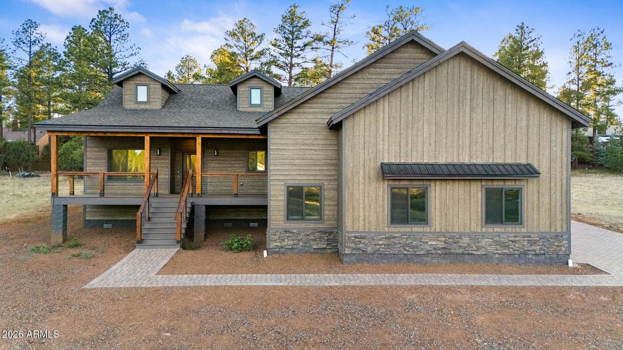 1380 Lakeside Trail - Photo 1