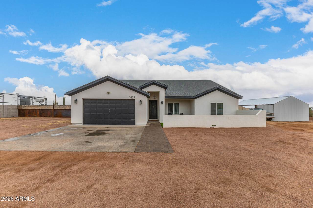 1427 Whiteley Street - Photo 1