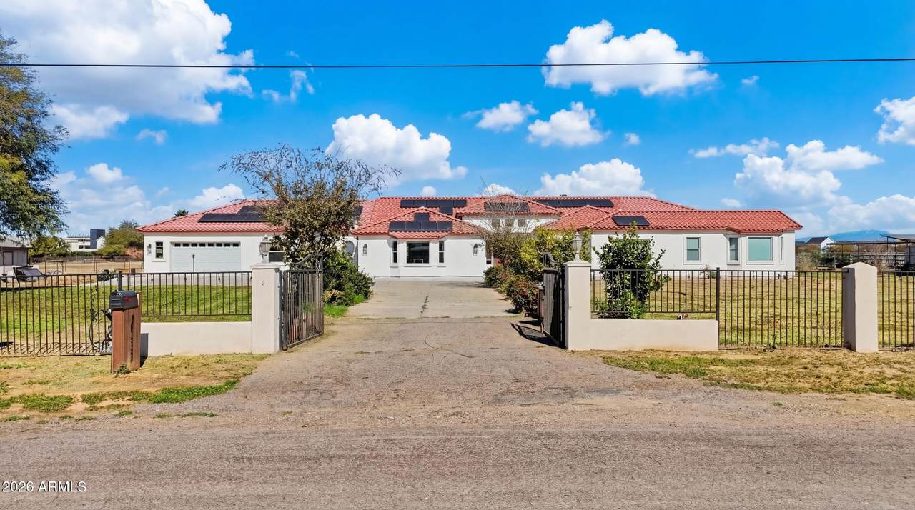 20432 Superstition Drive - Photo 1