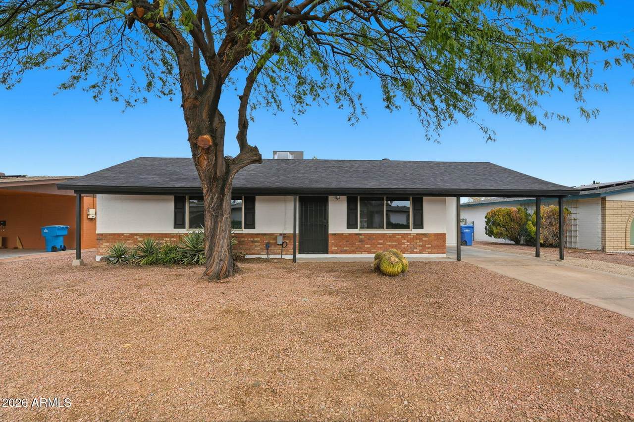 2134 Beck Lane - Photo 1