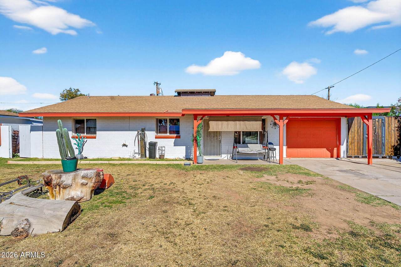 2222 Flower Street - Photo 1