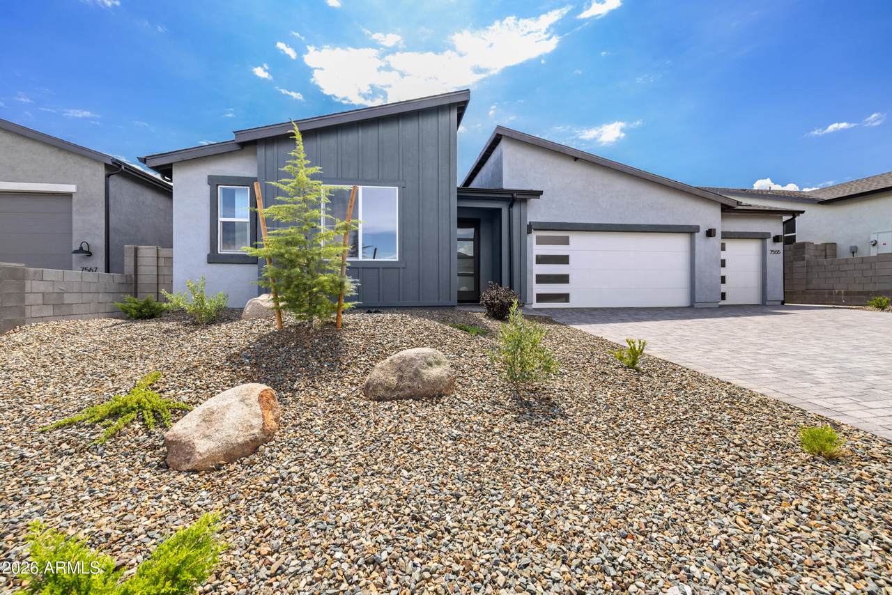 7555 Louie Lane - Photo 1