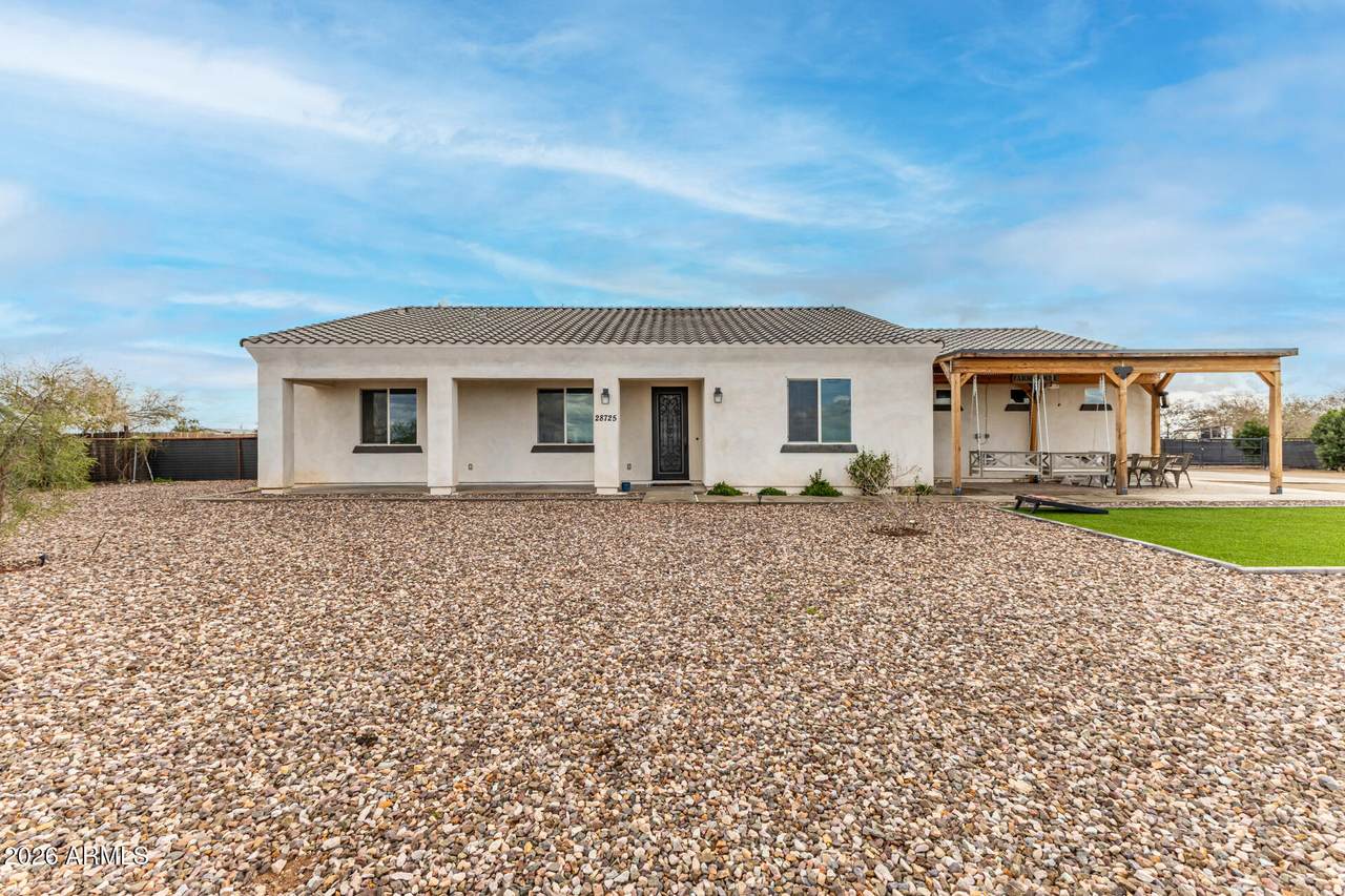 28725 Andy Perry Drive - Photo 1
