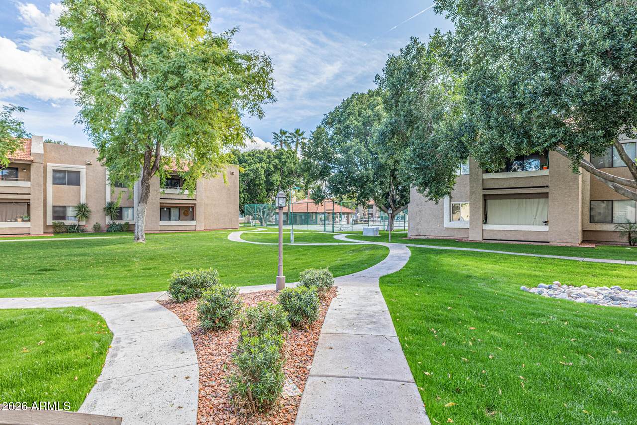 2146 Isabella Avenue - Photo 1