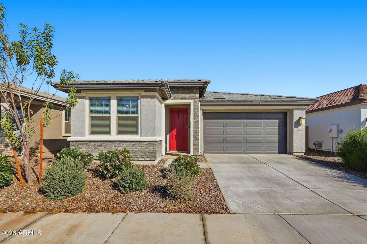 1462 Macaw Drive - Photo 1