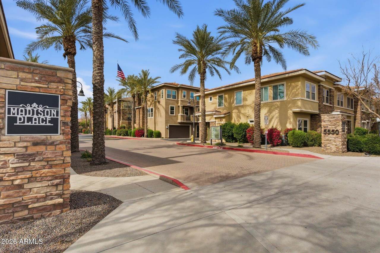 5550 16TH Street - Photo 1