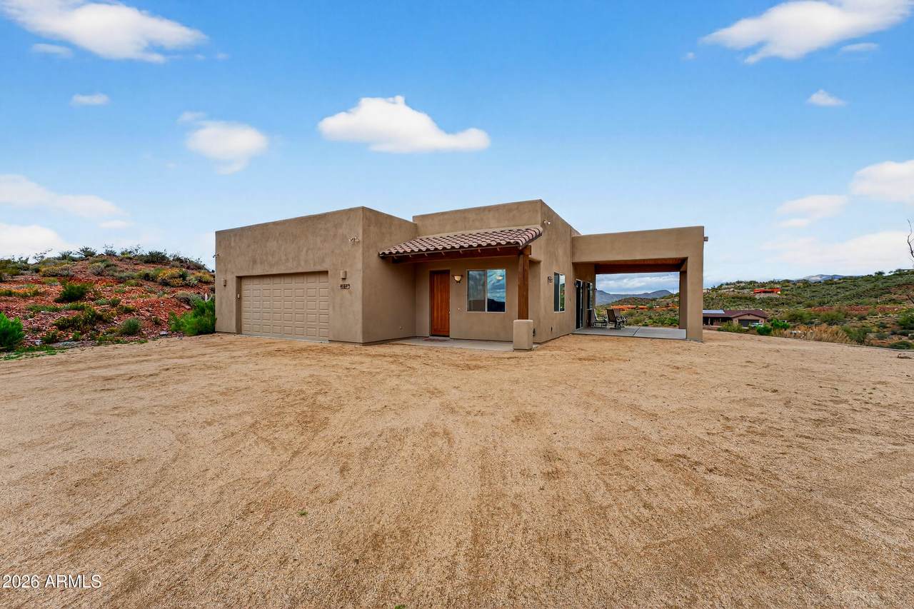 46607 35TH Avenue - Photo 1