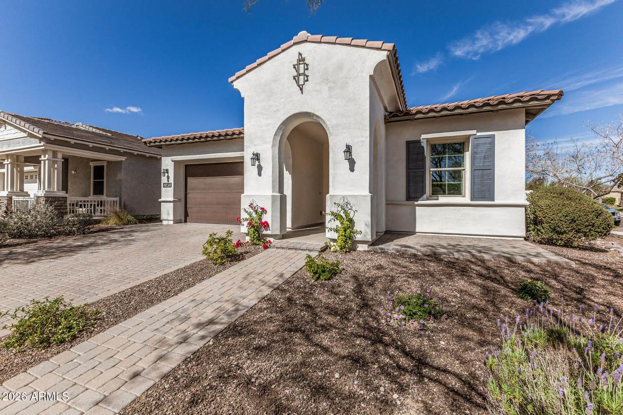 20456 Legend Trail - Photo 1