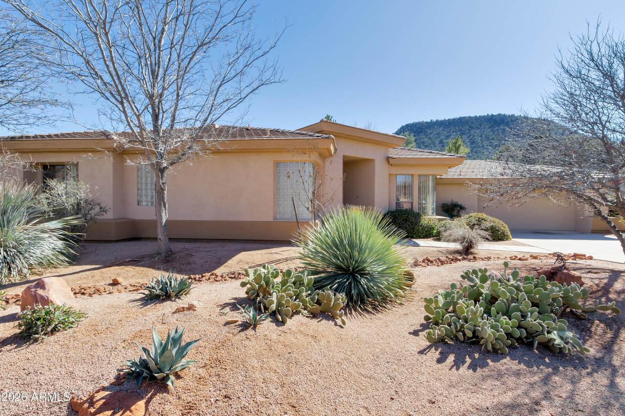 840 Crown Ridge Road - Photo 1