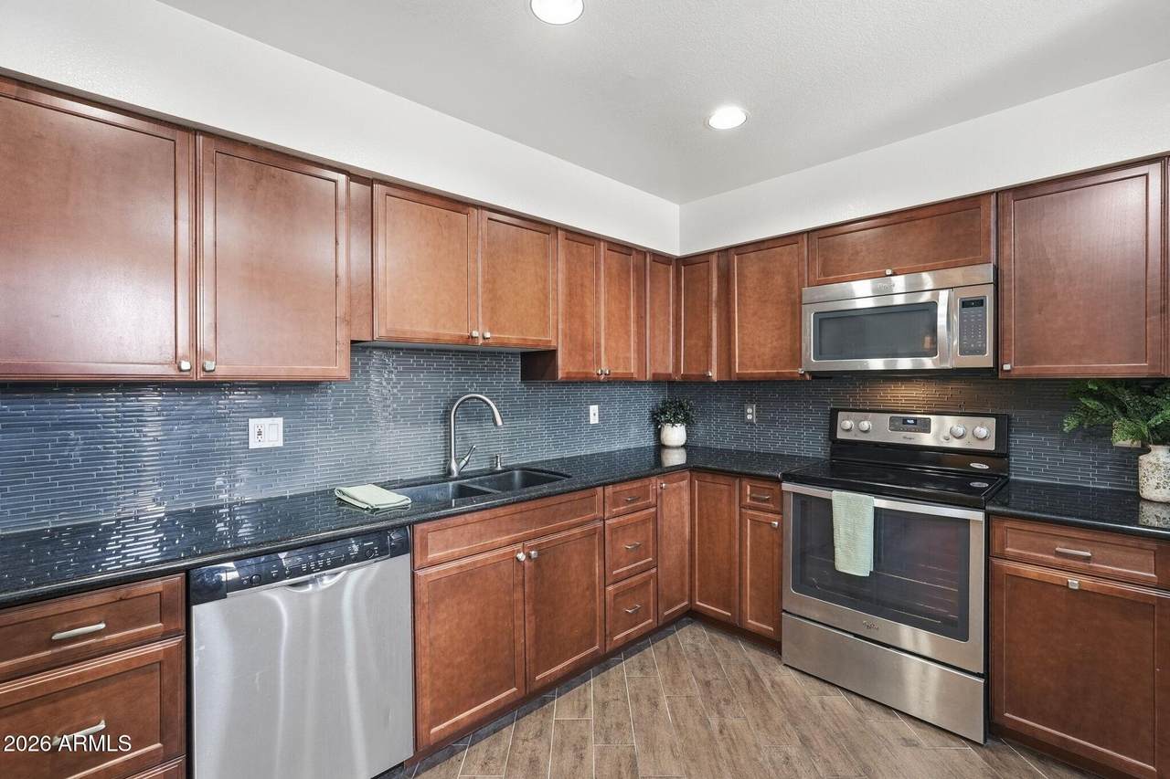 9450 94TH Place - Photo 1