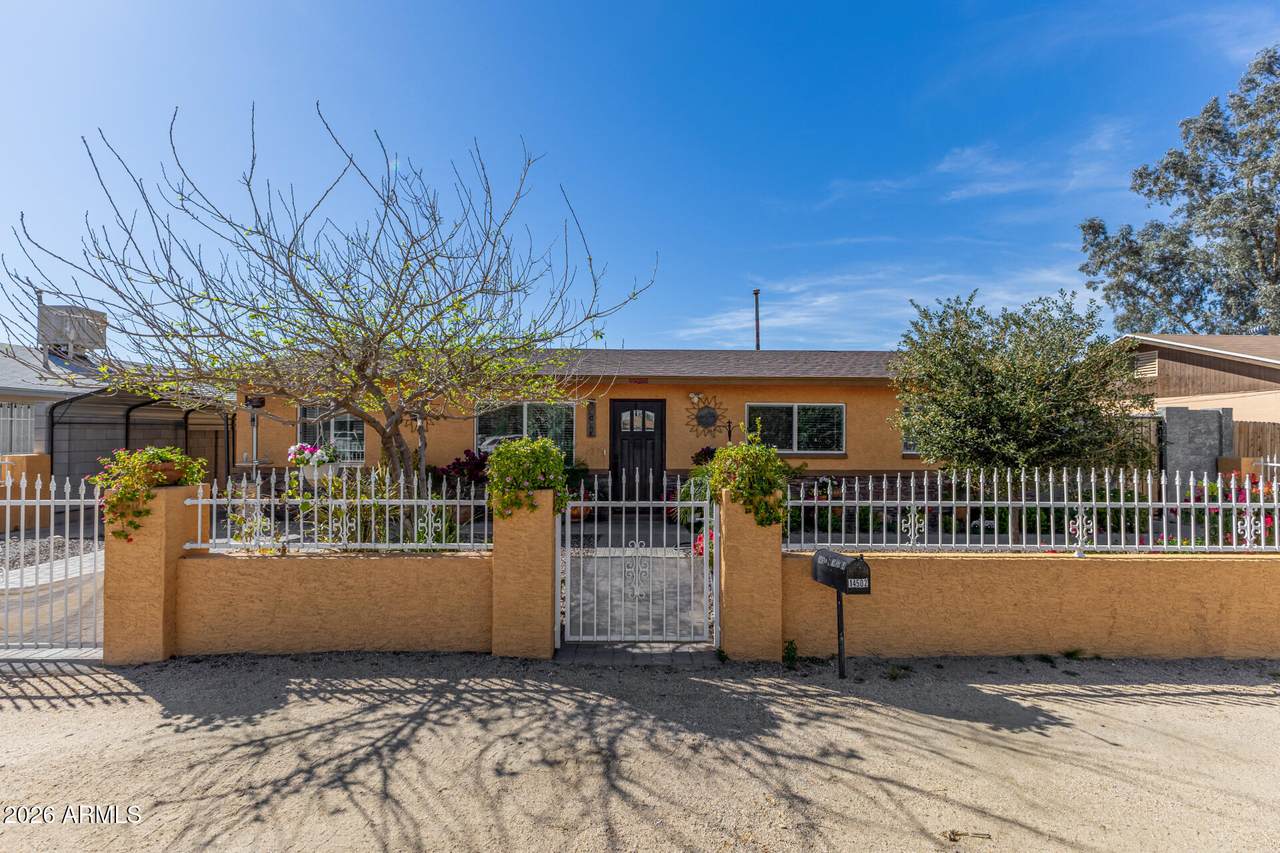 14502 1ST Avenue - Photo 1