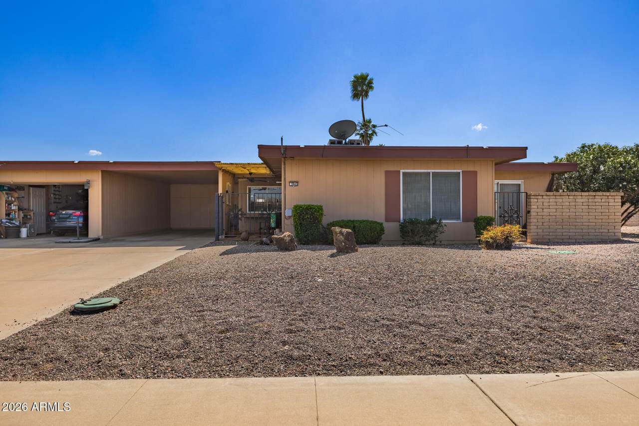 9845 Royal Ridge Drive - Photo 1