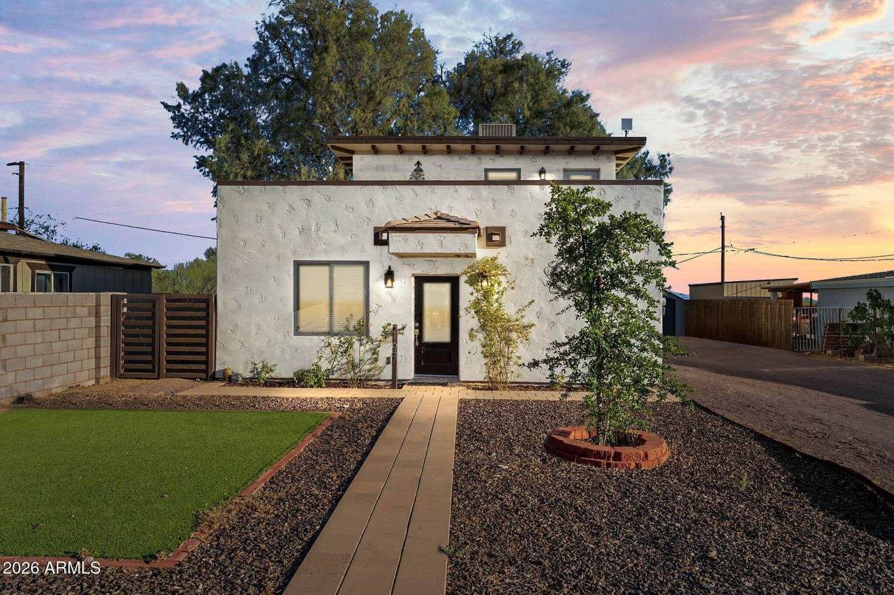 21647 Laura Street - Photo 1