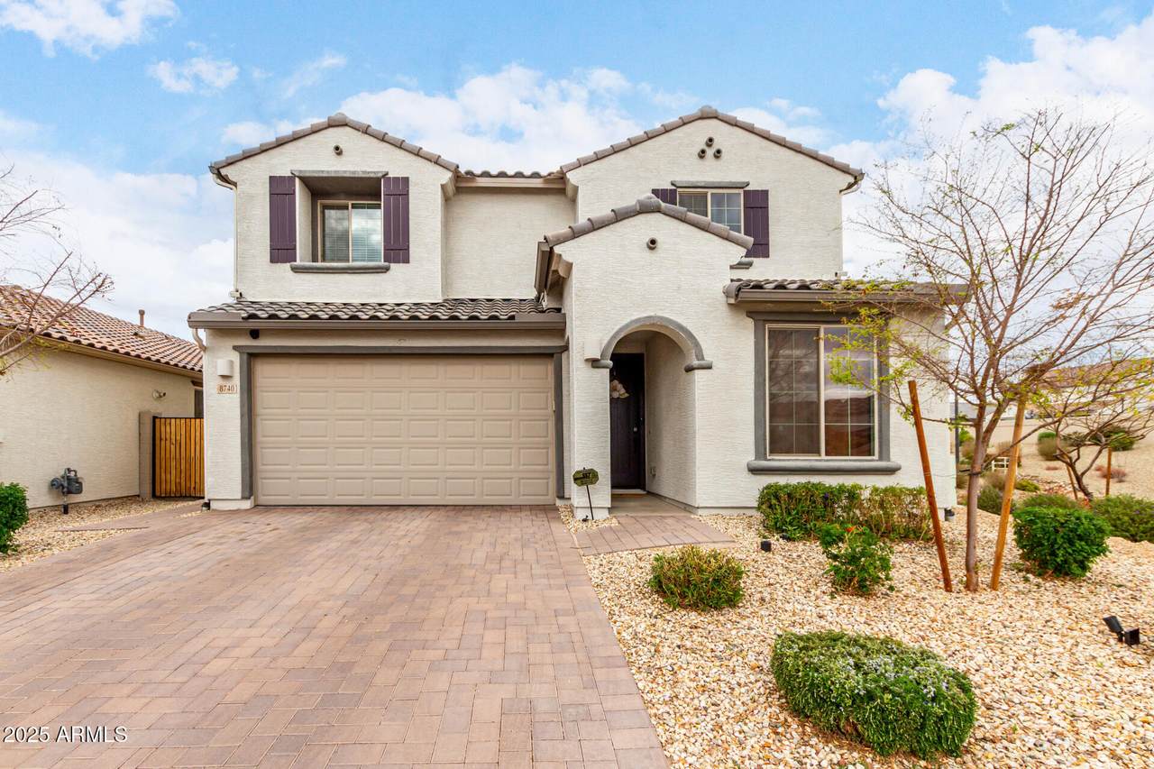 8740 San Miguel Avenue - Photo 1