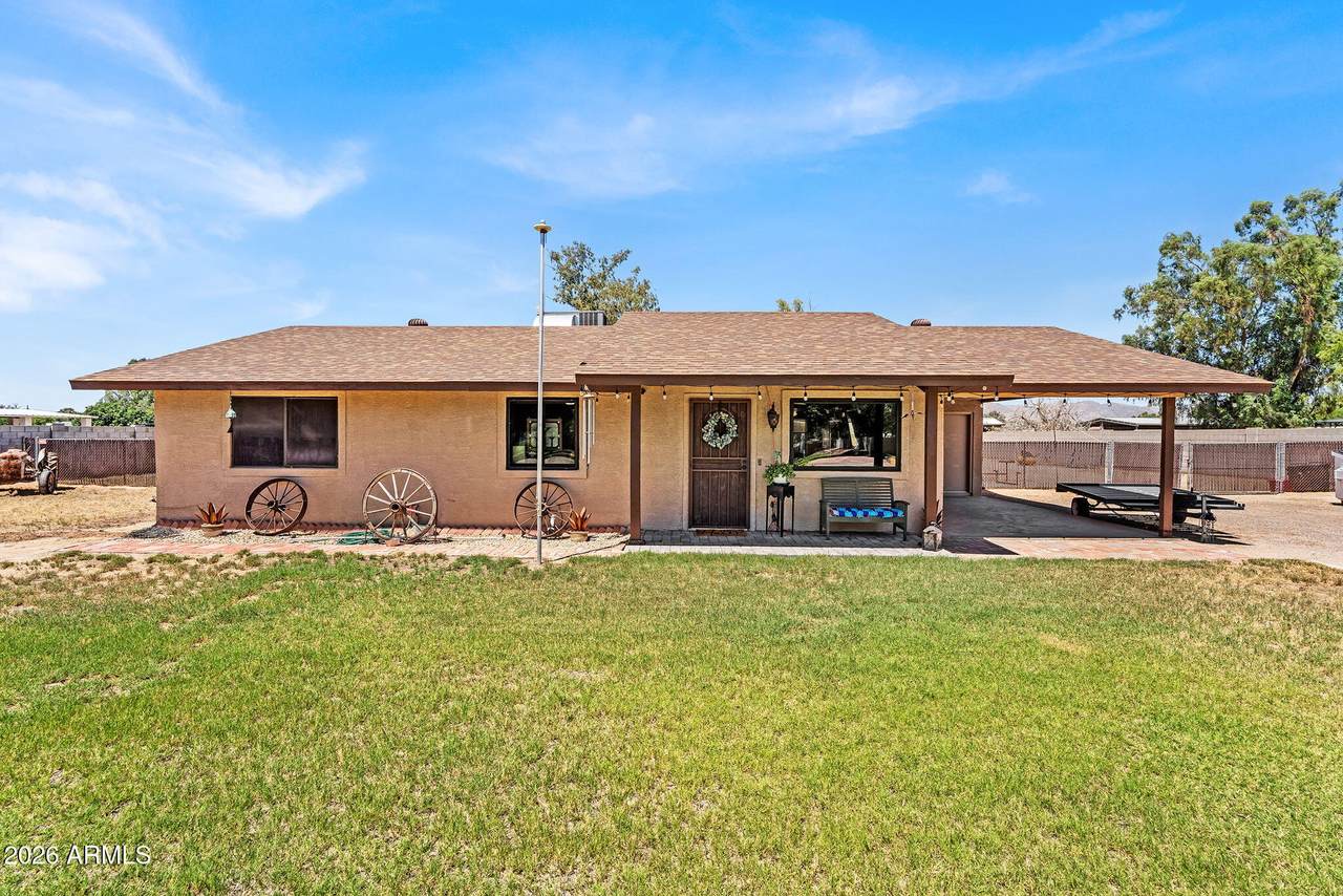 7730 177TH Avenue - Photo 1