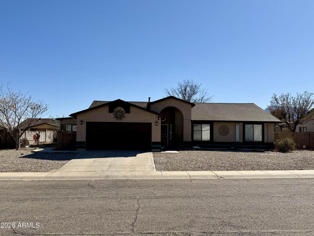 4922 La Canada - Photo 1