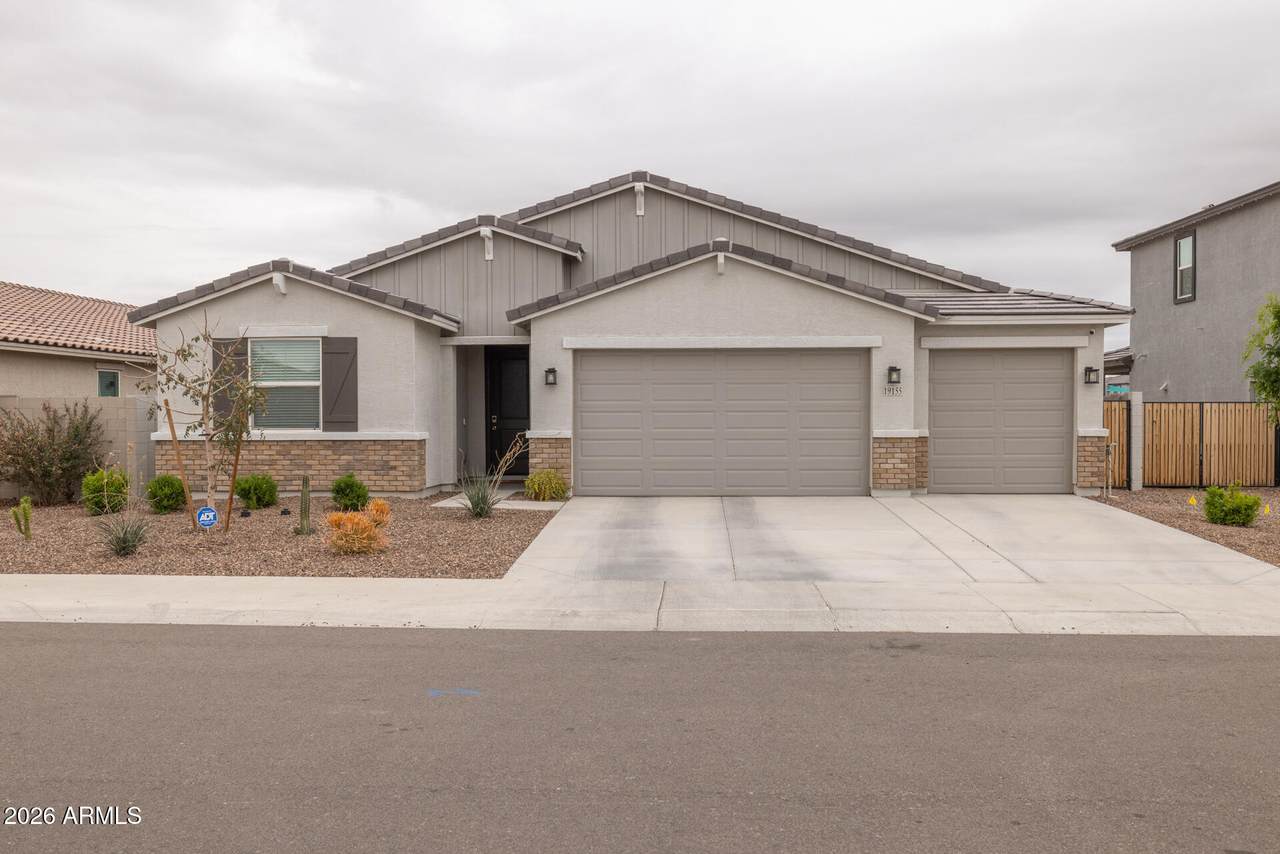19155 Alcazar Street - Photo 1