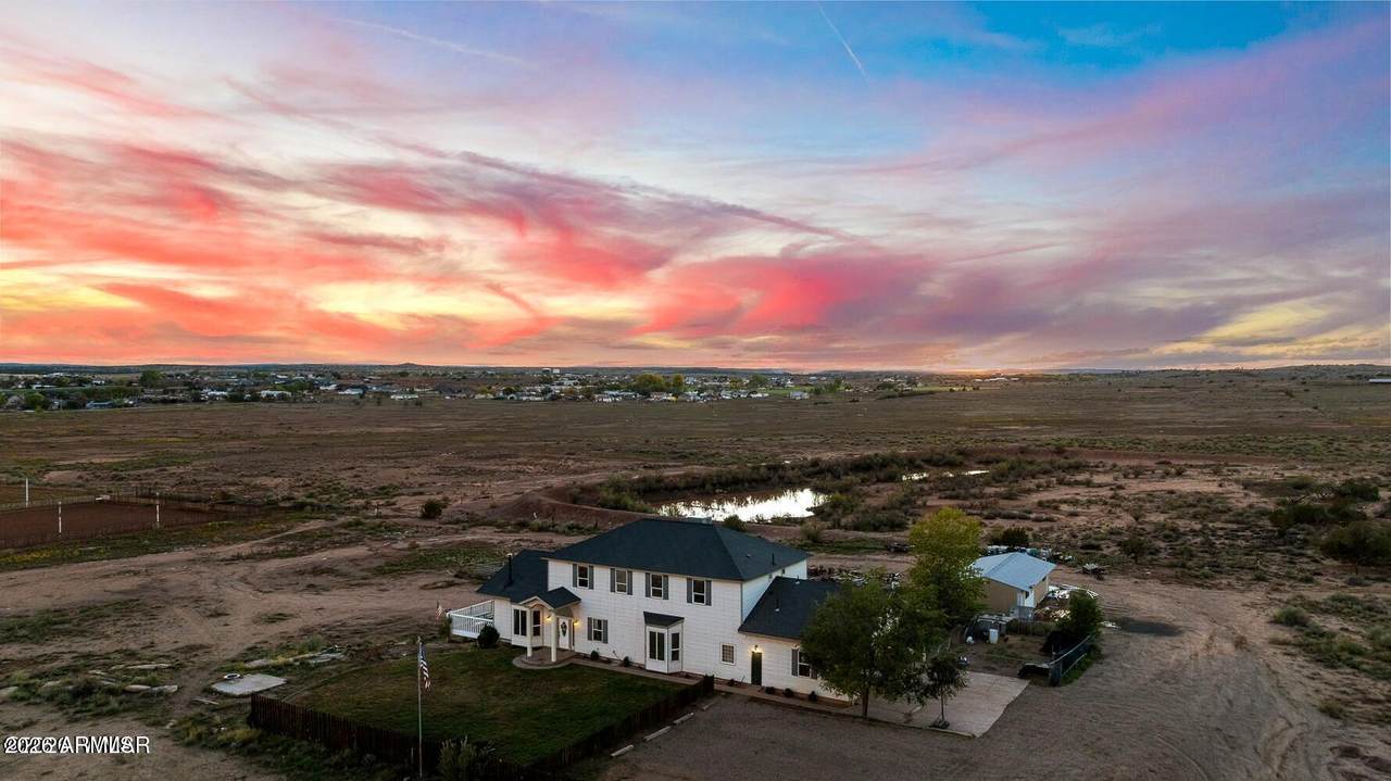 631 Centennial Boulevard - Photo 1
