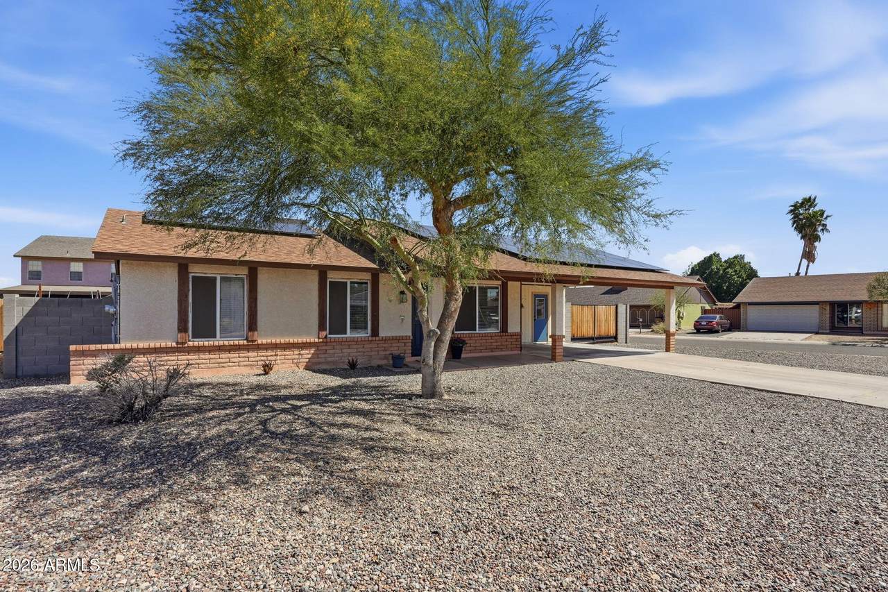 7701 108TH Drive - Photo 1