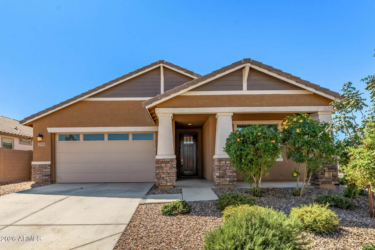 2209 Meadowview Court - Photo 1