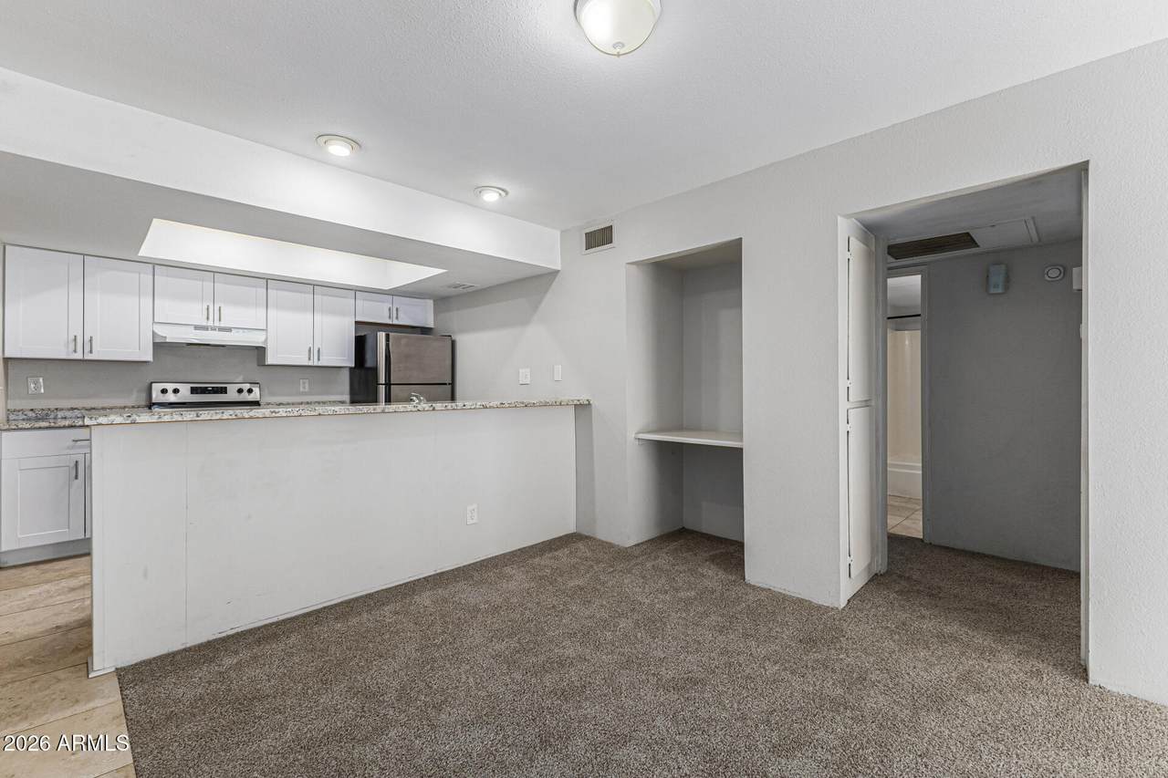 1920 Lindner Avenue - Photo 1