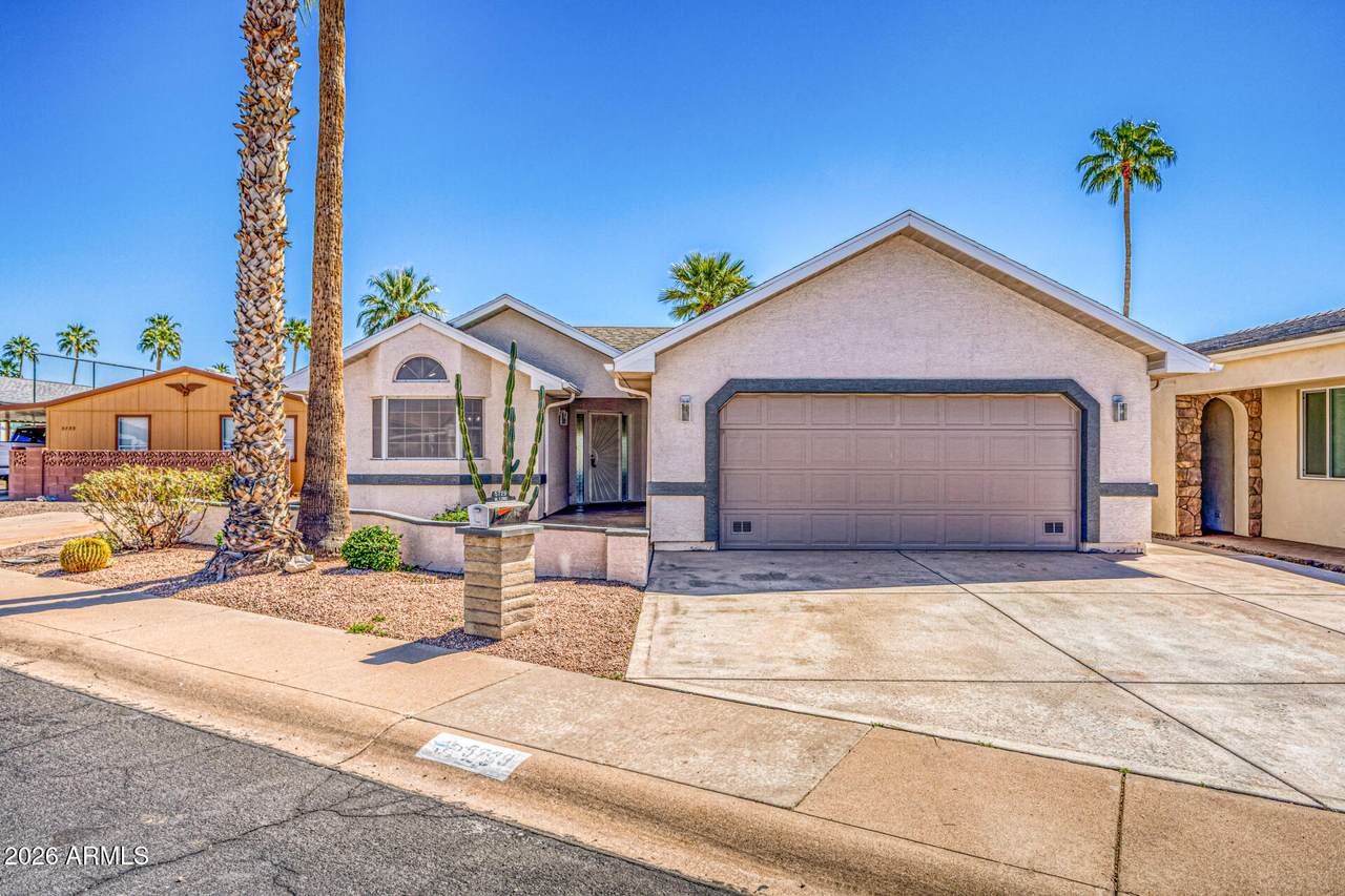 5729 Lawndale Street - Photo 1