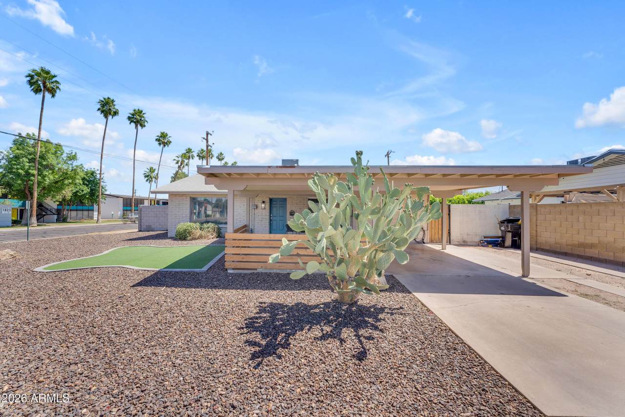 6943 Granada Road - Photo 1