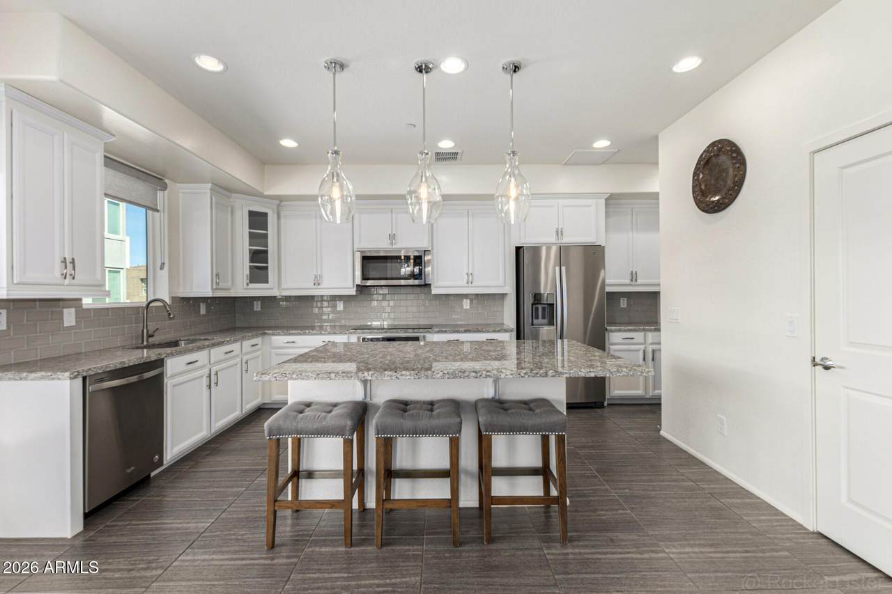 1250 Abbey Lane - Photo 1