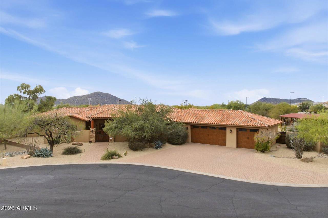 21750 30th Way - Photo 1