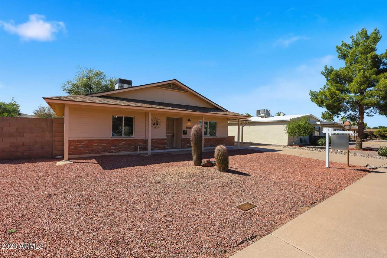 2331 Betty Elyse Lane - Photo 1