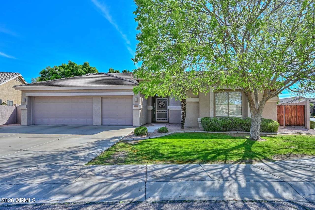25203 42ND Avenue - Photo 1