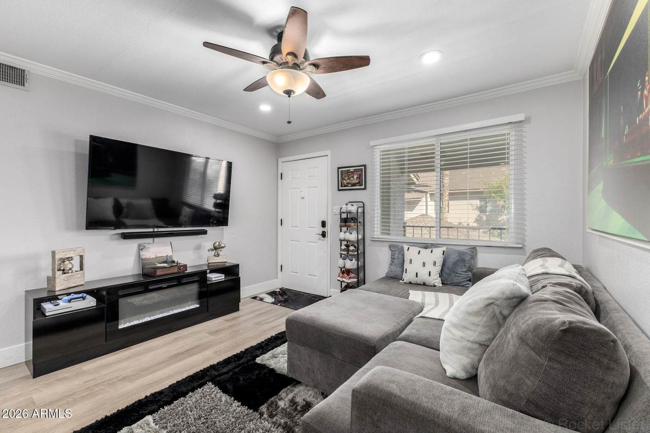 12440 20TH Street - Photo 1