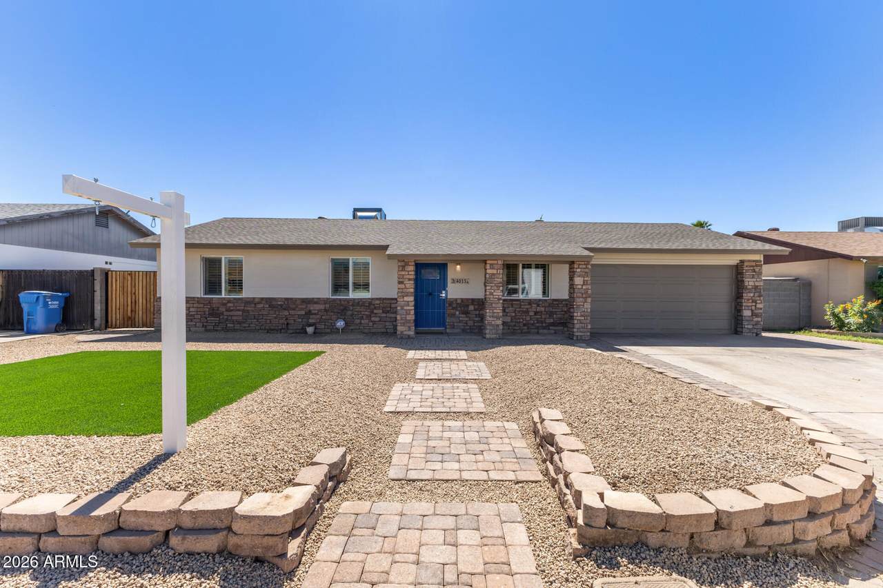 4013 Yucca Street - Photo 1