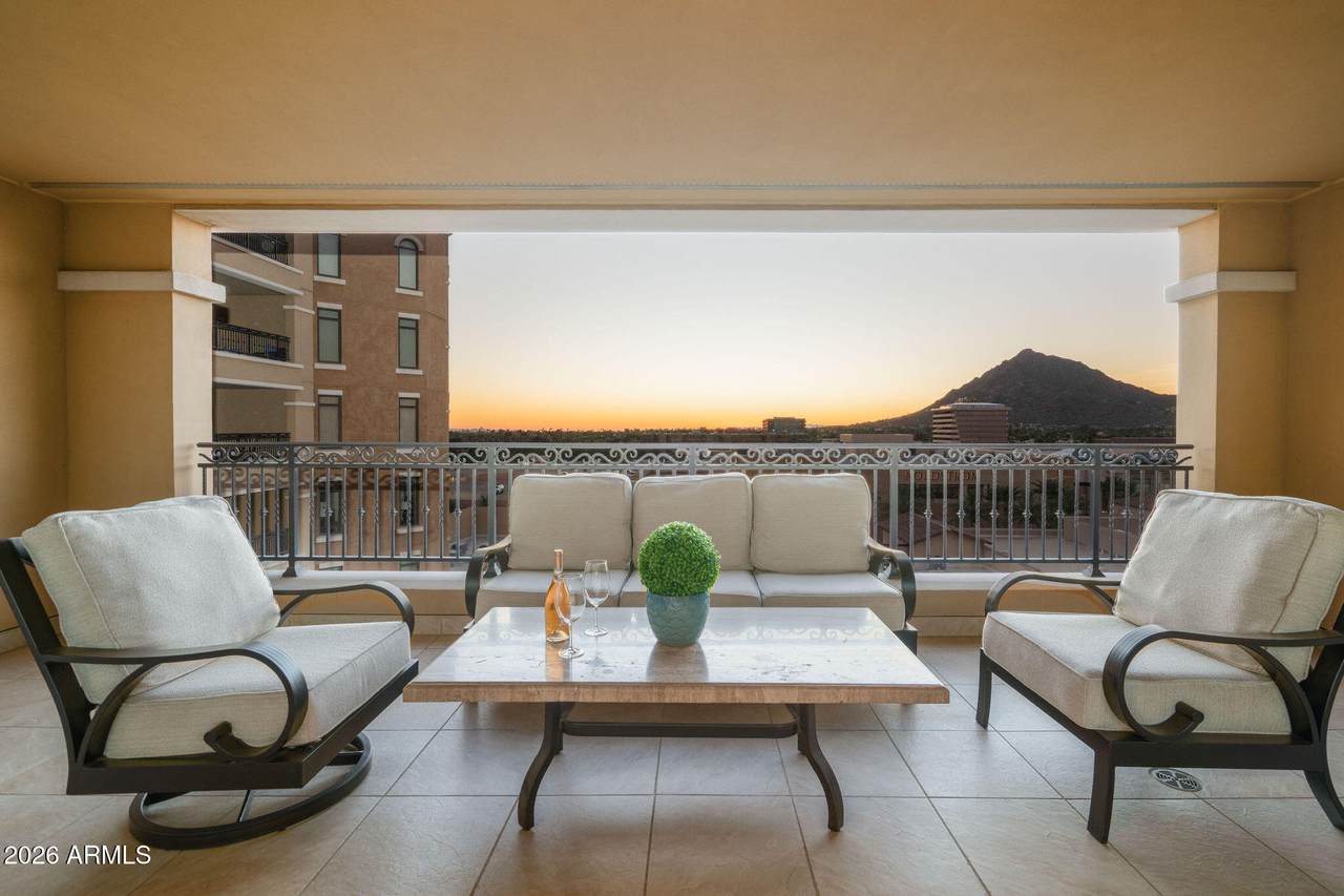 7181 Camelback Road - Photo 1